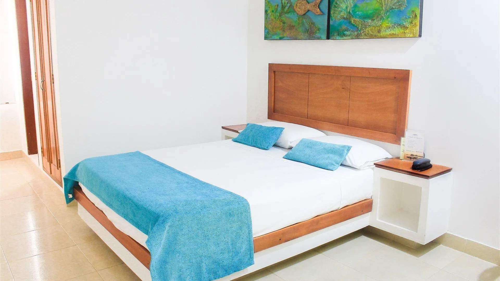 Hotel Valladolid Санта-Марта
