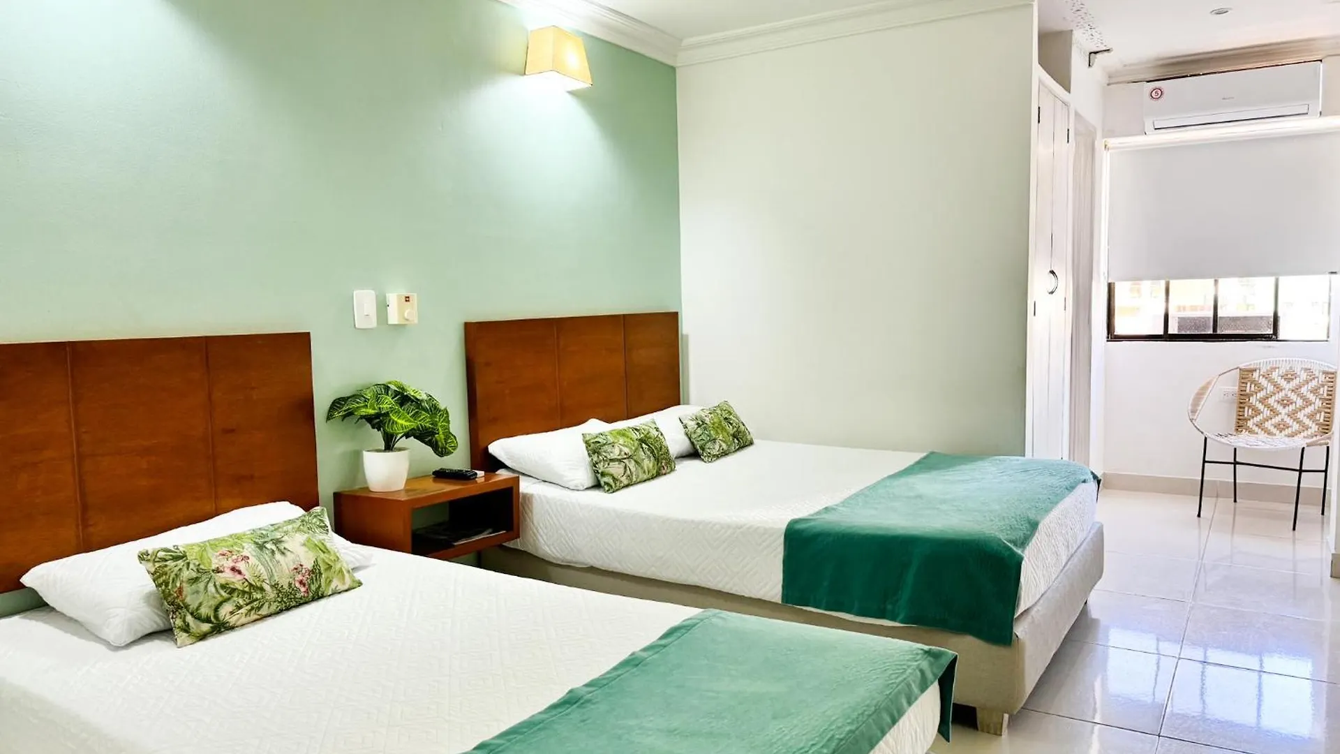 Hotel Valladolid Санта-Марта