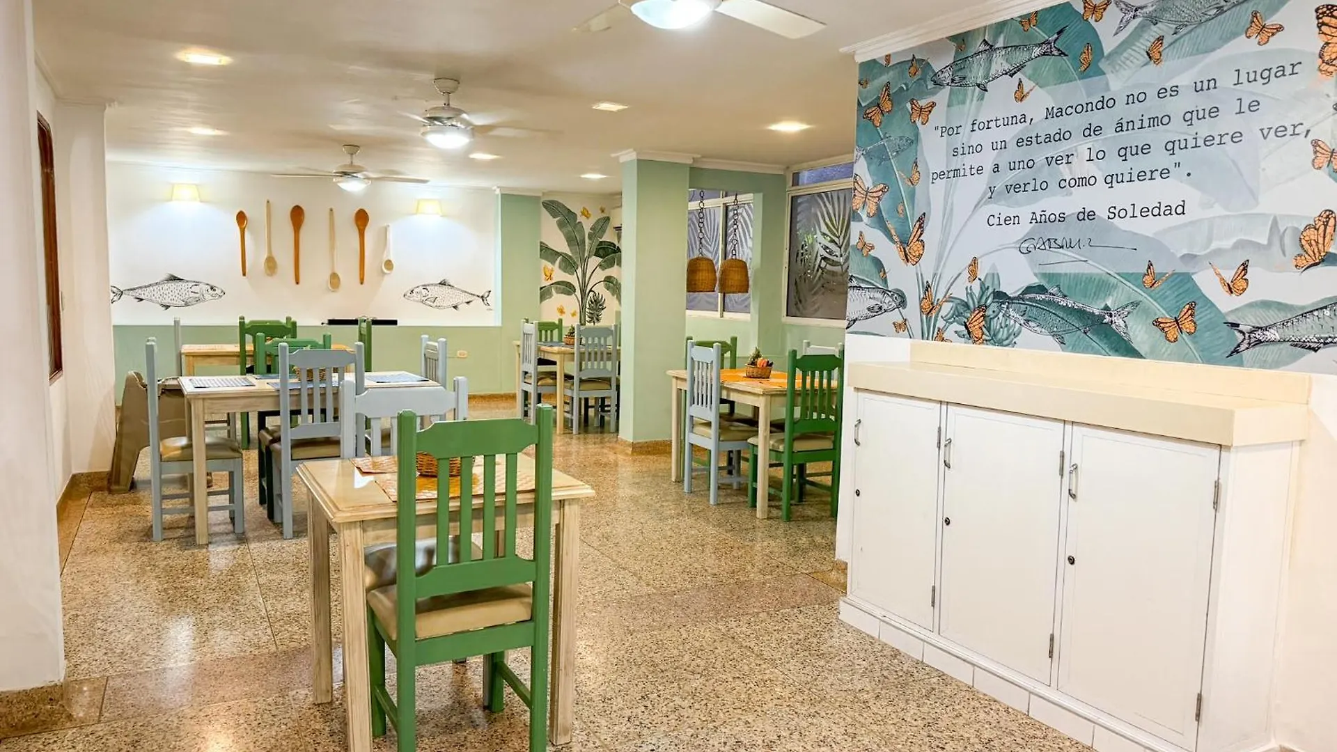 Hotel Valladolid Санта-Марта