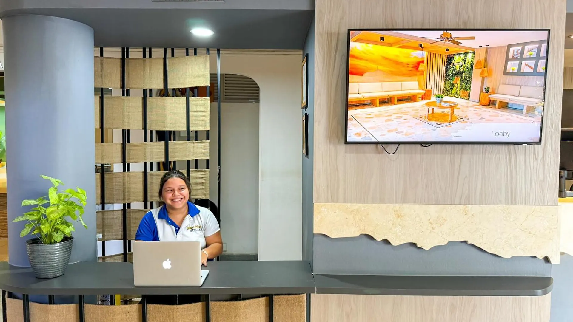 Hotel Valladolid Санта-Марта